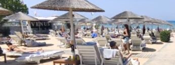 ΞΑΠΛΩΣΤΡΕς ΟΡΓΑΝΩΜΕΝΗ ΠΑΡΑΛΙΑ ΤΟΥΡΙΣΜΟΣ ΣΕΡΒΙΤΟΡΟς