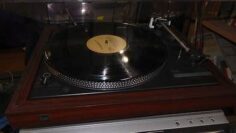 Πικαπ_μουσικη_ilovepatrida