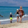 ΟΙΚΟΓΕΝΕΙΑ_ΠΑΡΑΛΙΑ_ΔΙΑΚΟΠΕΣ_ΤΟΥΡΙΣΜΟΣ_ilovepatrida