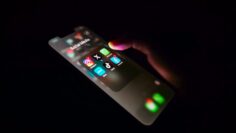 social_media_κινητο_κοινωνικη_δικτυωση_ilovepatrida